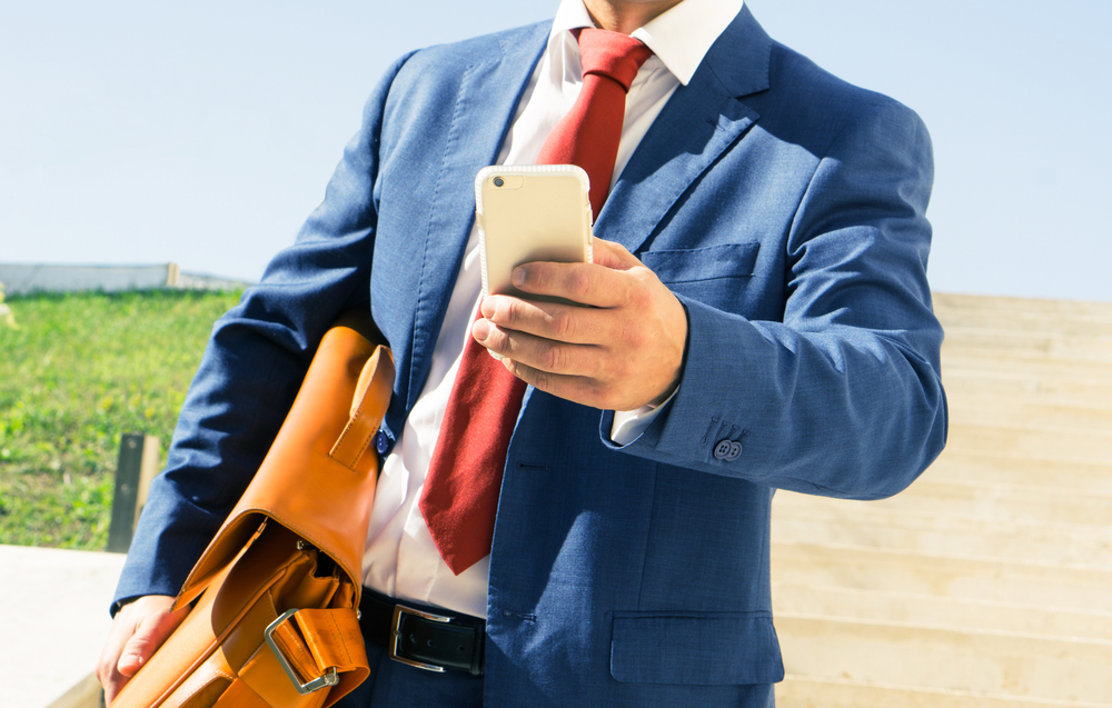 直行の連絡メールの書き方 文例集